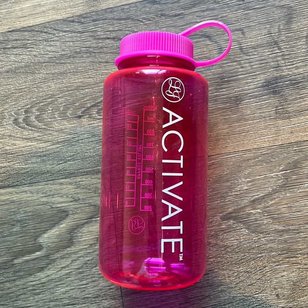 Lauren James Activate- 32oz Pink Water Jug
